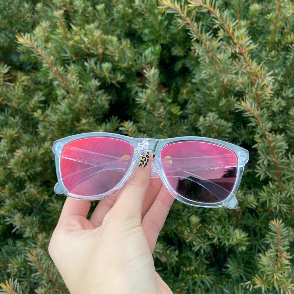 Oakley Frogskins!